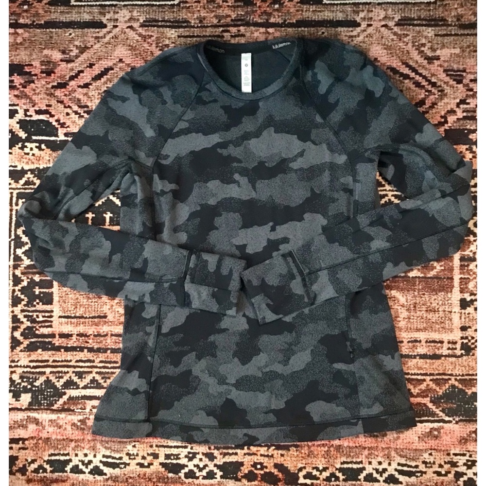 SOLD Lululemon Womens Blue Black Camo Runderful Long Sleeve Sz 12 EUC - Picture 2 of 11